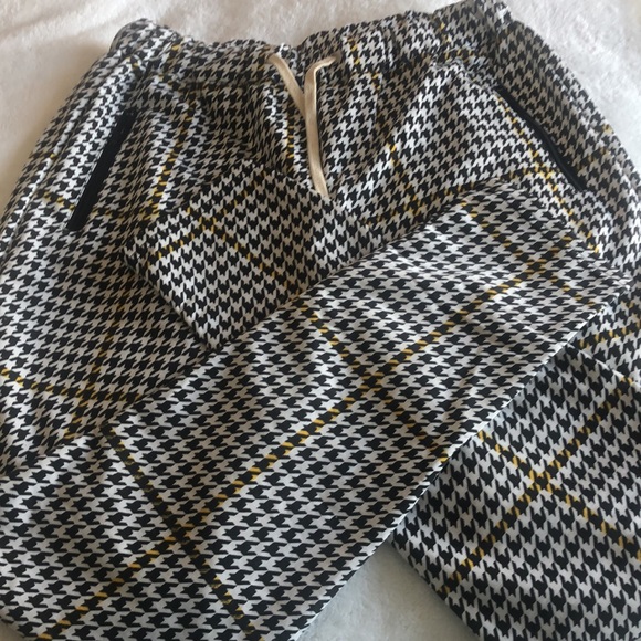 Other - NWOT 🥳 Men Houndstooth Slim Fit Trouser Joggers
